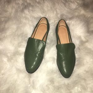 Super cute and comfy loafers